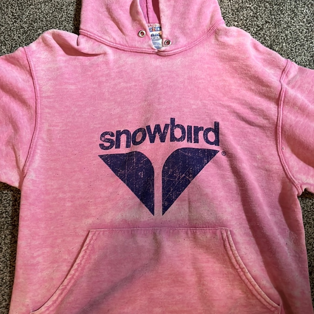 pink hoodie